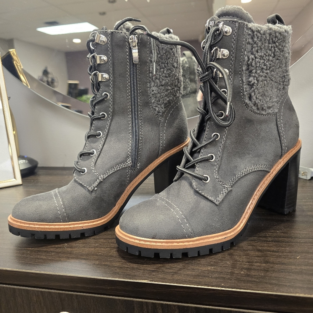 Gray Lace-Up Ankle Boots with Shearling Trim